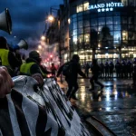 Tensions en centre-ville de Rennes entre manifestants et supporters étrangers